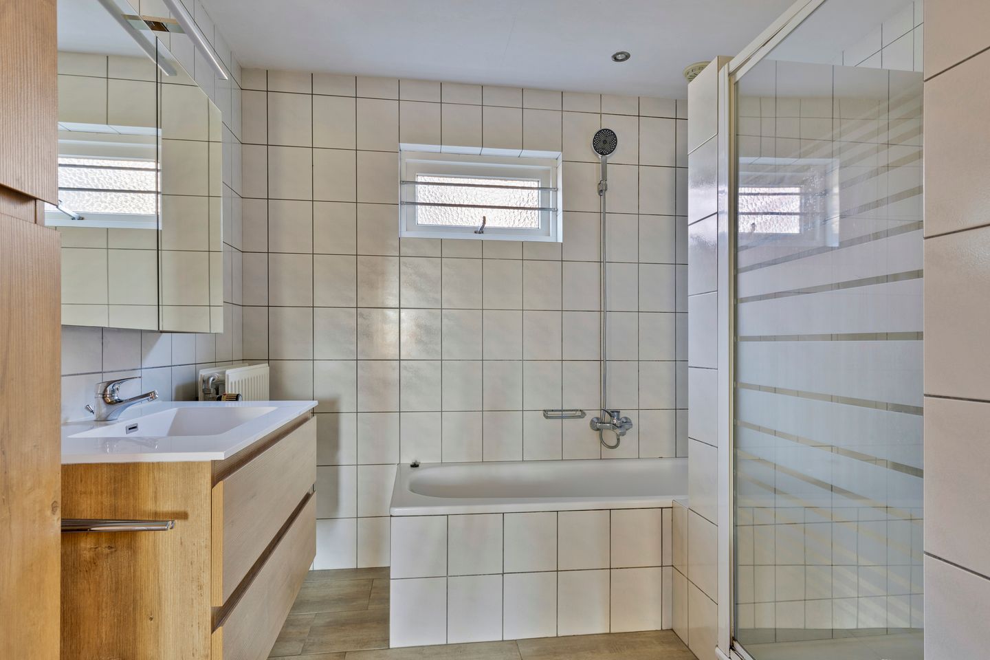 Foto 10 van Derksweg 242