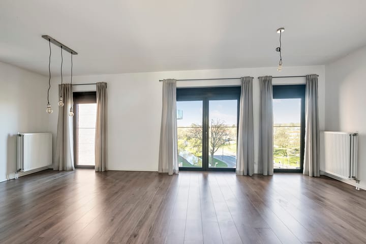 Foto 4 van Churchillplein 60