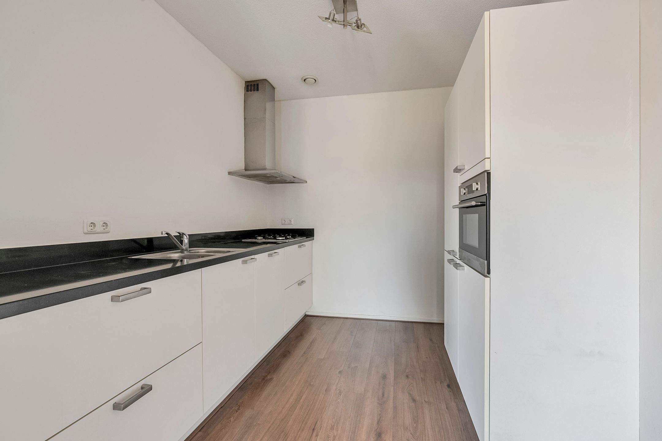 Foto 9 van Churchillplein 60