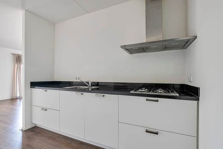 Foto 10 van Churchillplein 60