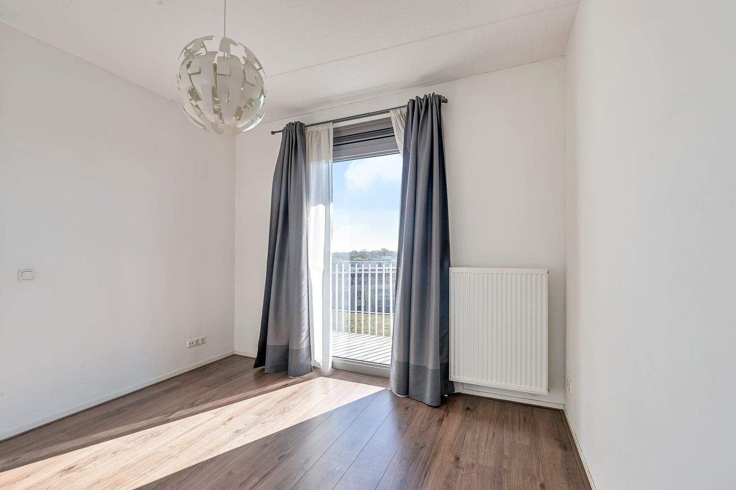 Foto 14 van Churchillplein 60