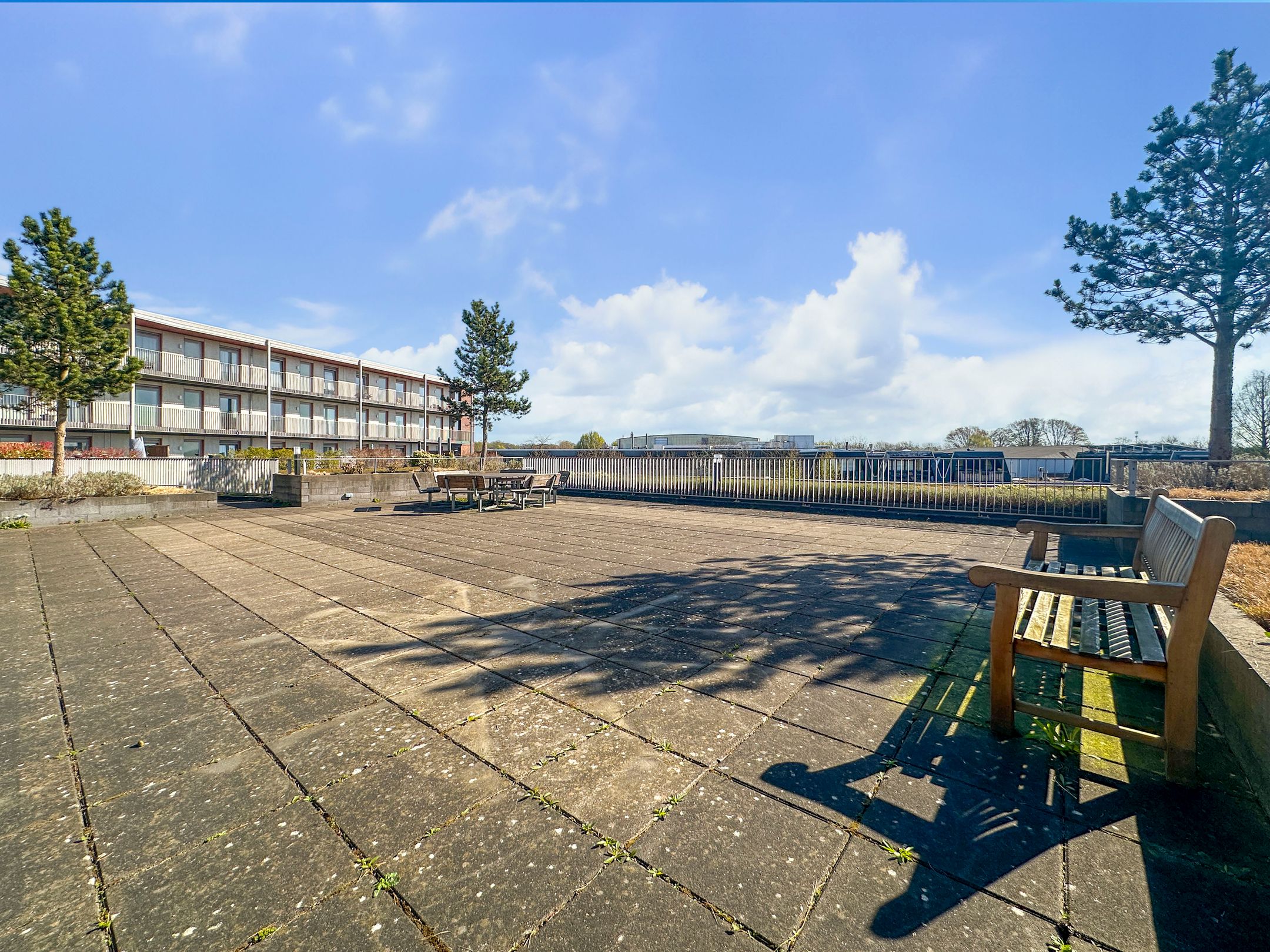 Foto 24 van Churchillplein 60