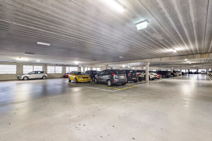 Foto 29 van Churchillplein 60