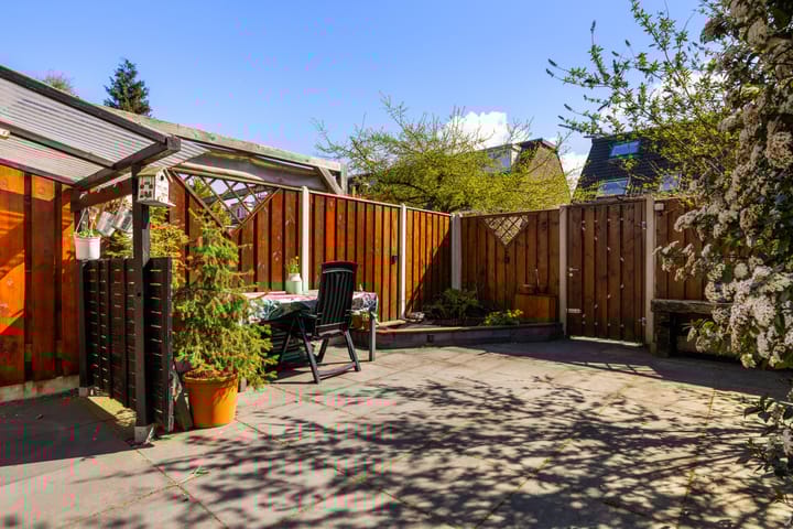 Foto 1 van Maanzaaderf 15