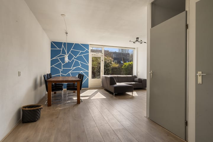 Foto 6 van Maanzaaderf 15