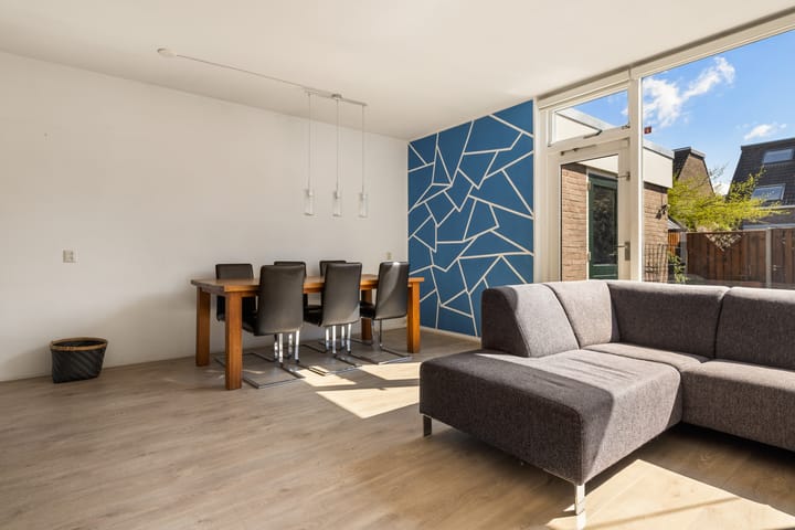 Foto 13 van Maanzaaderf 15