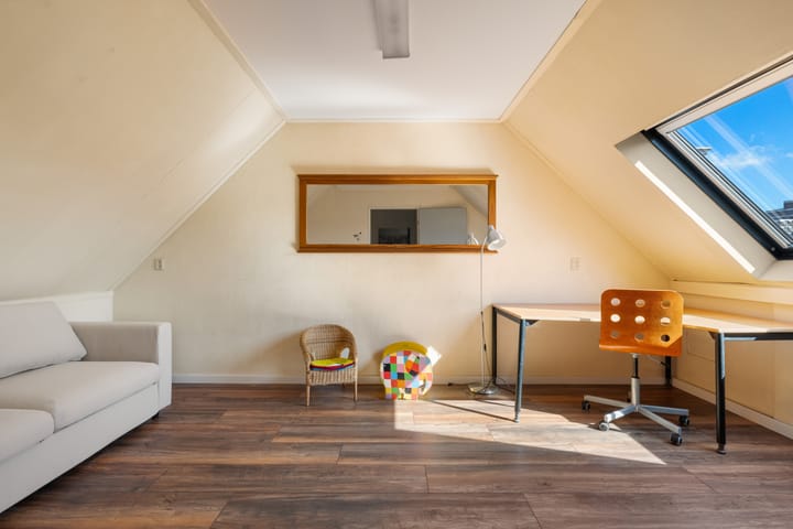 Foto 30 van Maanzaaderf 15