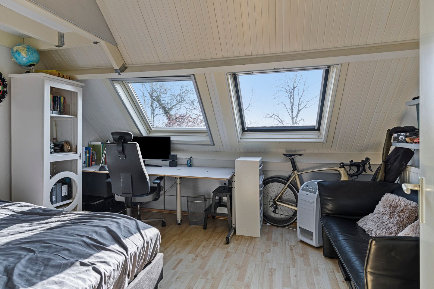 Foto 25 van Tarthorst 303