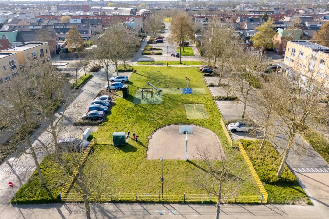 Foto 31 van West-Frieslandsingel 74