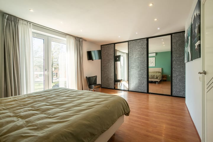 Foto 16 van Joinerstraat 25