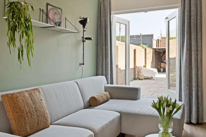 Foto 8 van Voorstraat 108