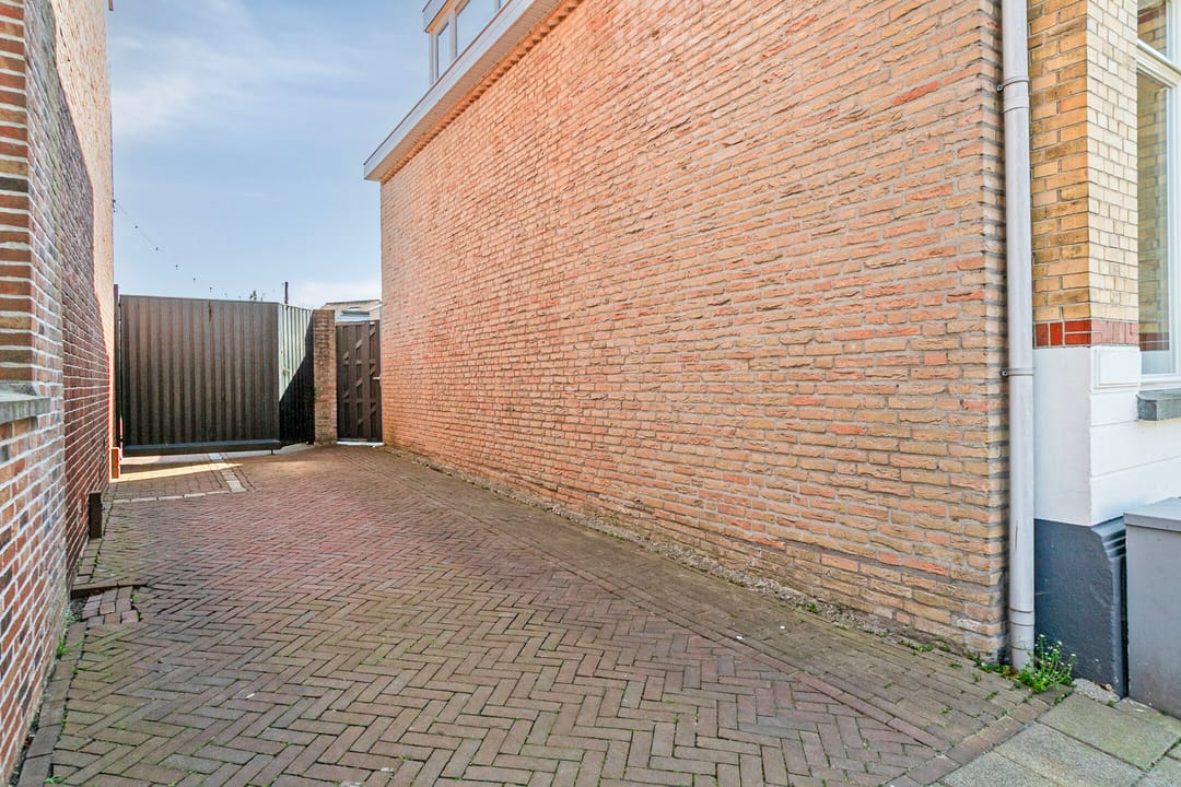 Foto 37 van Voorstraat 108