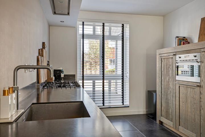 Foto 15 van Apollolaan 52