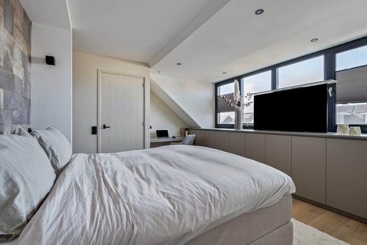 Foto 28 van Apollolaan 52