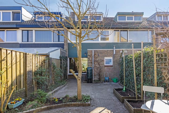 Photo 37 of Zagerstraat 19