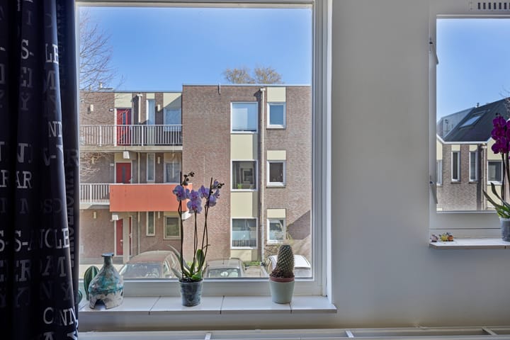 Foto 10 van Bedumerstraat 20-A