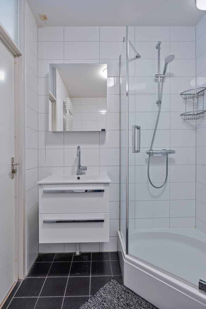 Foto 15 van Bedumerstraat 20-A