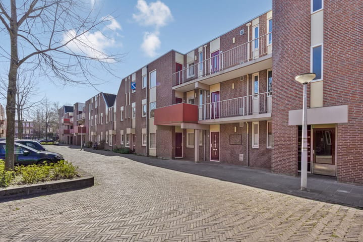 Foto 26 van Bedumerstraat 20-A