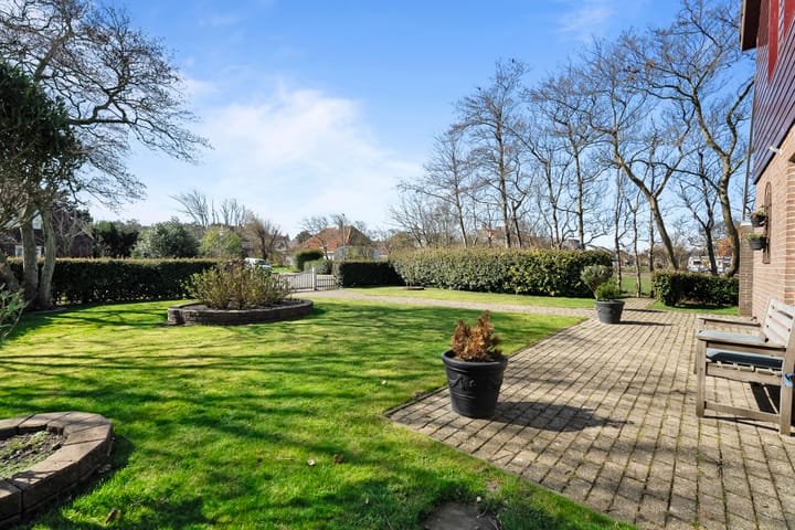 Foto 2 van Badhuisstraat 49