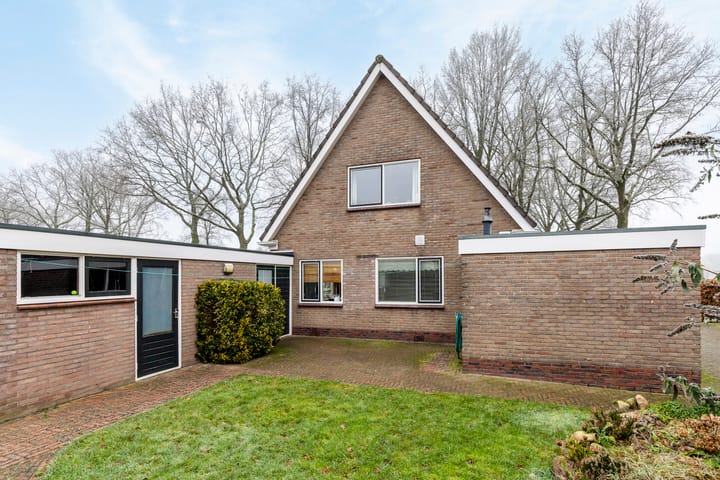 Foto 2 van Julianalaan 4-C