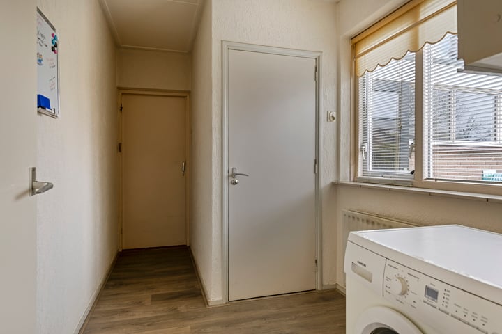 Foto 15 van Julianalaan 4-C