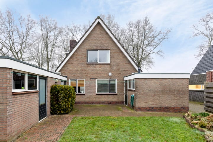 Foto 25 van Julianalaan 4-C