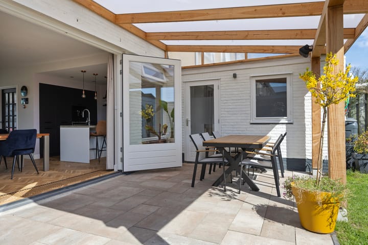 Foto 30 van Rijnstraat 457