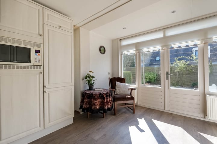 Foto 15 van Waterhoen 10