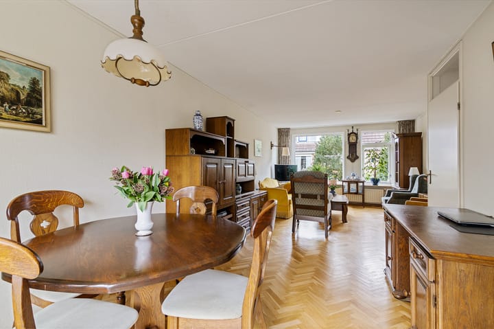 Foto 15 van Stal 241