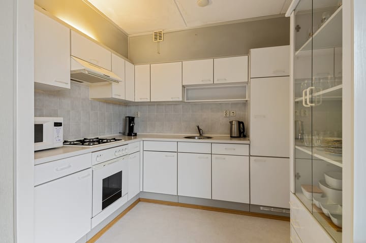 Foto 17 van Stal 241