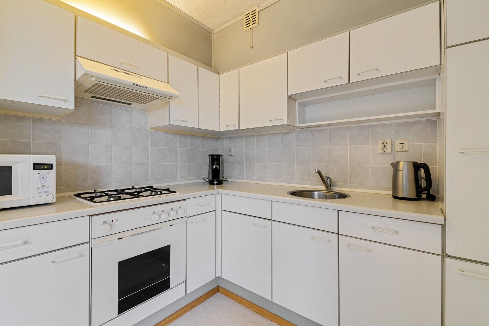 Photo 18 of Stal 241