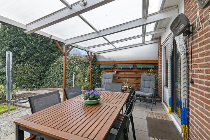 Foto 31 van Stal 241