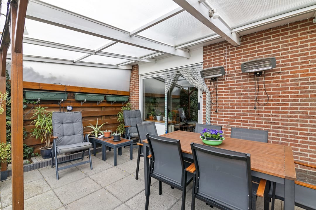 Photo 32 of Stal 241