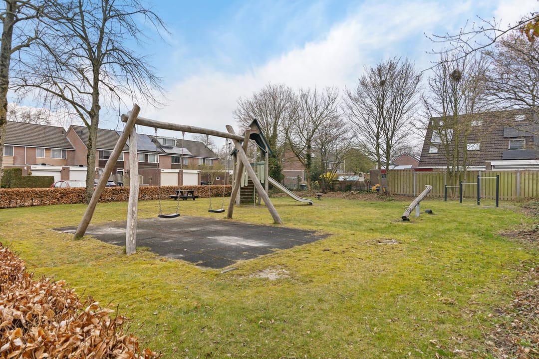 Photo 41 of Stal 241