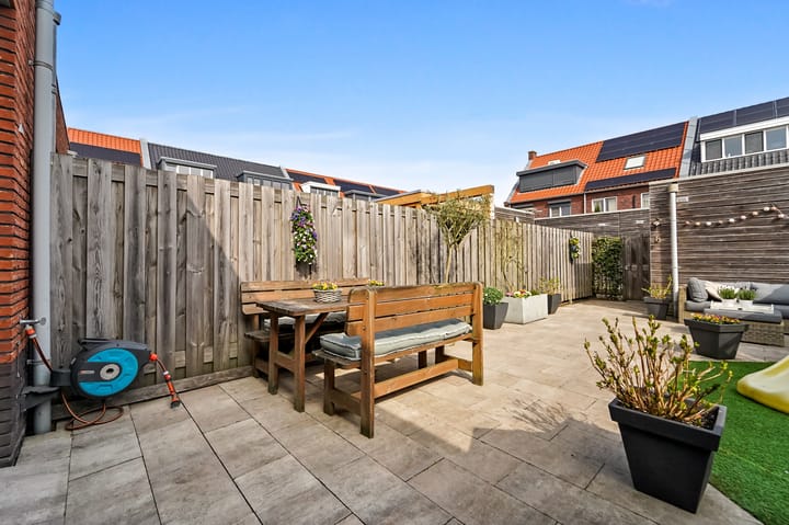 Foto 13 van Weeshuisland 5