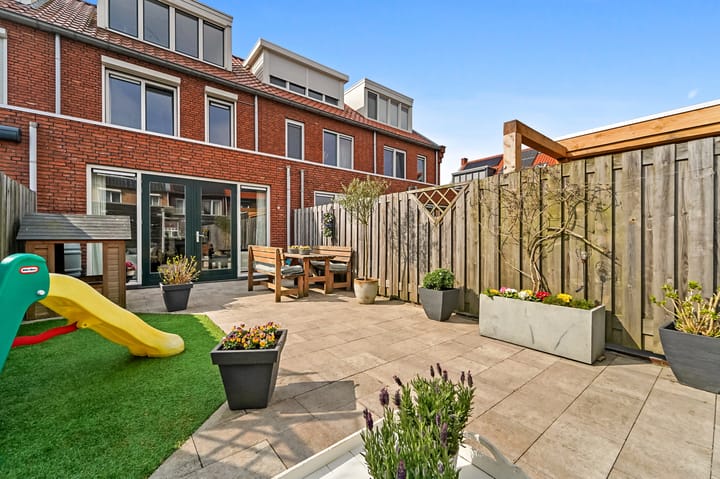 Foto 16 van Weeshuisland 5