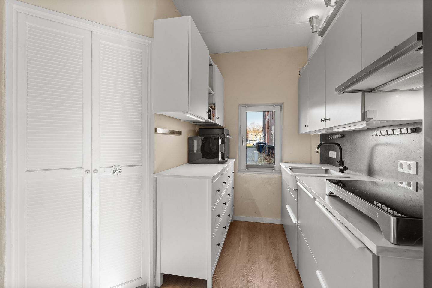 Photo 14 of Spot Mortonstraat 2