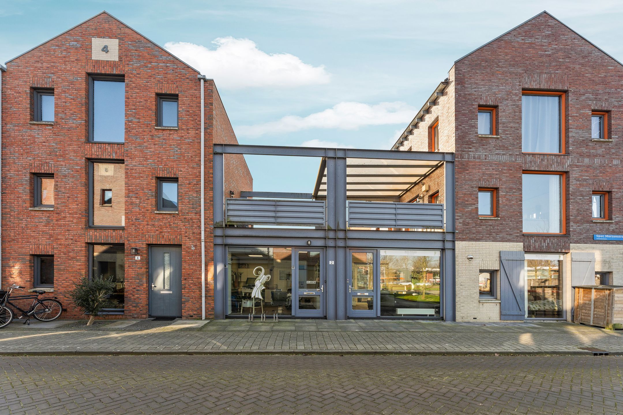 Photo 33 of Spot Mortonstraat 2