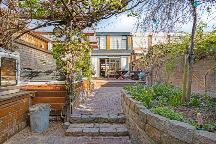 Foto 23 van De Ruijterstraat 41