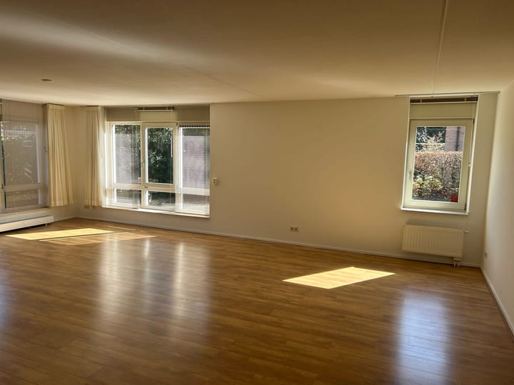 Foto 4 van Eemnesserweg 72