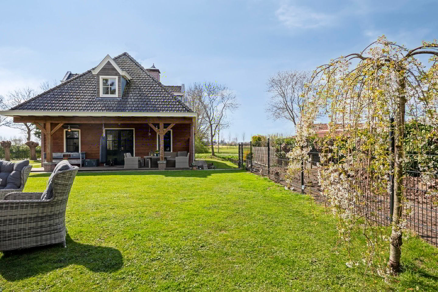 Foto 49 van Noordersingel 76