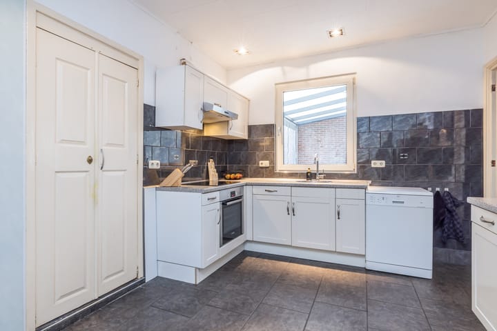 Foto 12 van President Rooseveltstraat 11