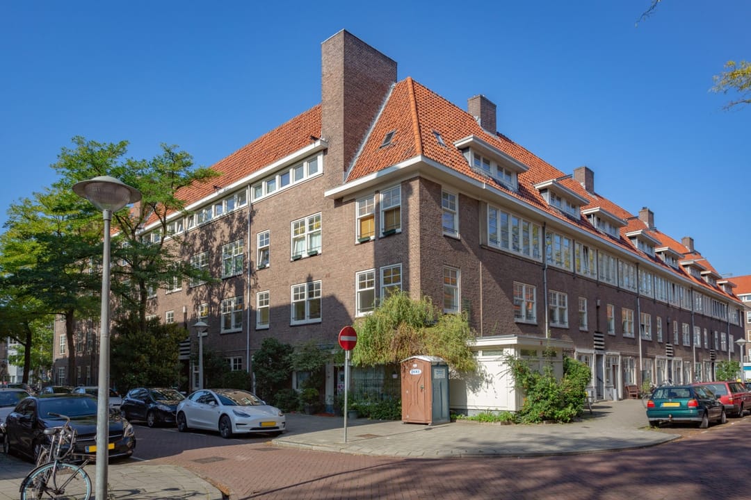 Foto 1 van Marowijnestraat 4-1