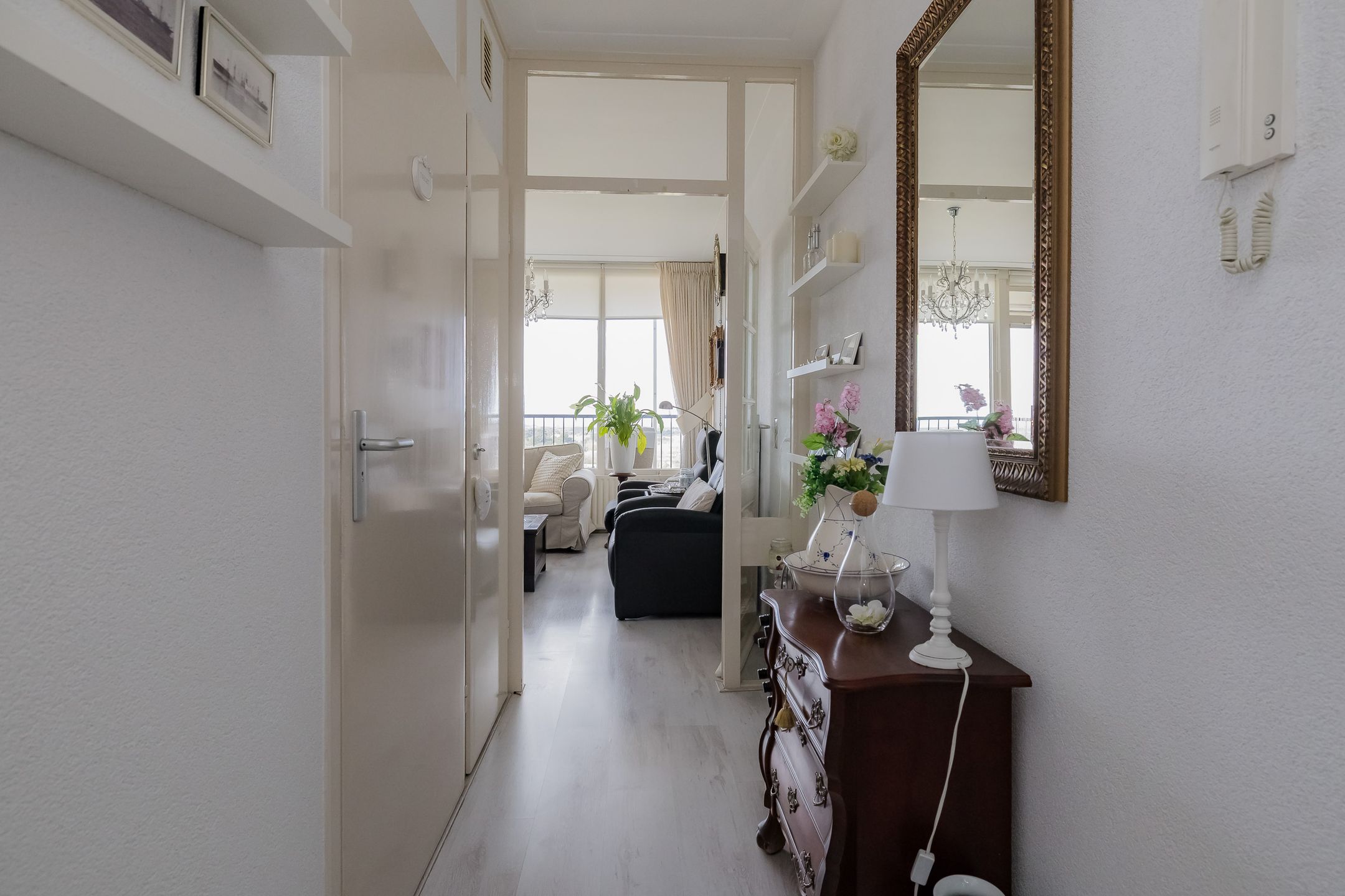 Foto 24 van Zeewijkplein 212