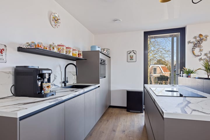 Foto 11 van Stationsweg 35-D