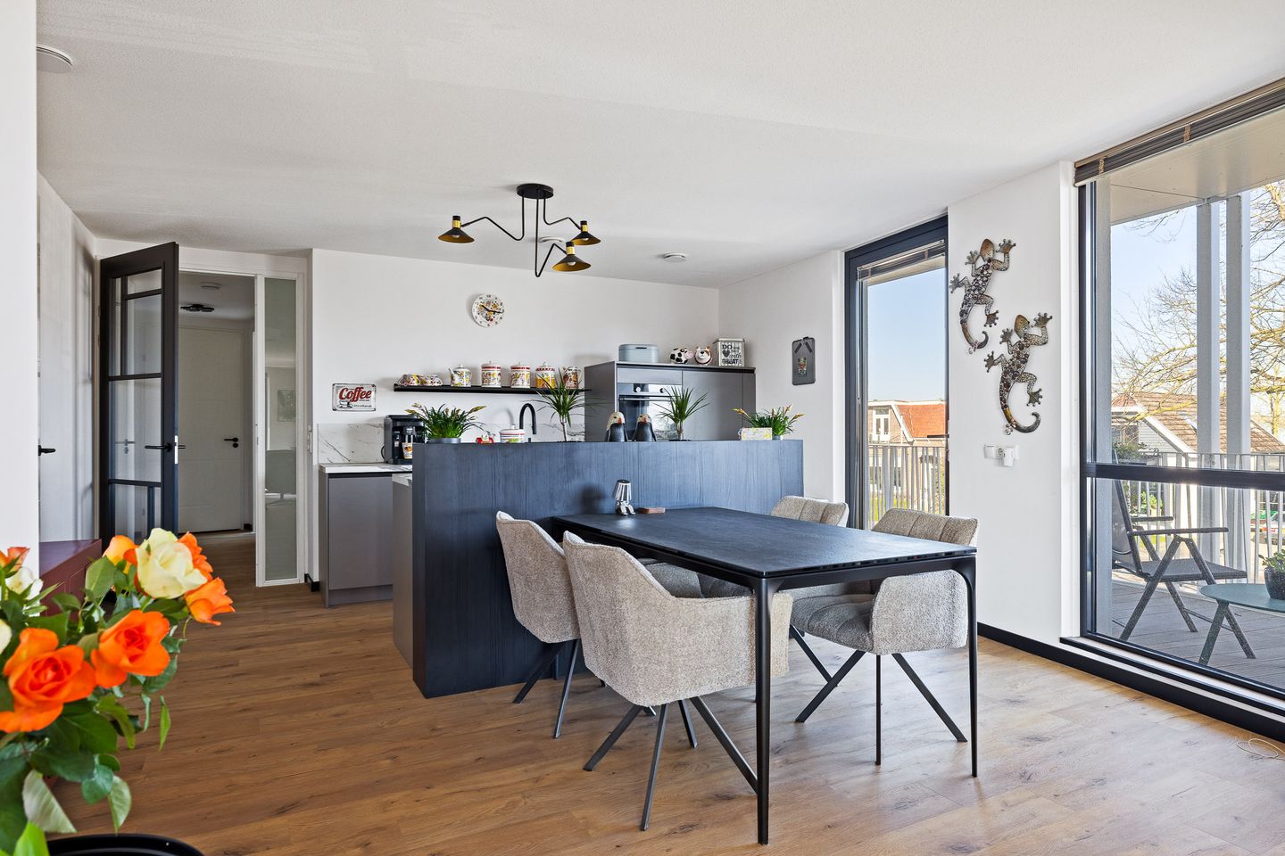 Foto 10 van Stationsweg 35-D