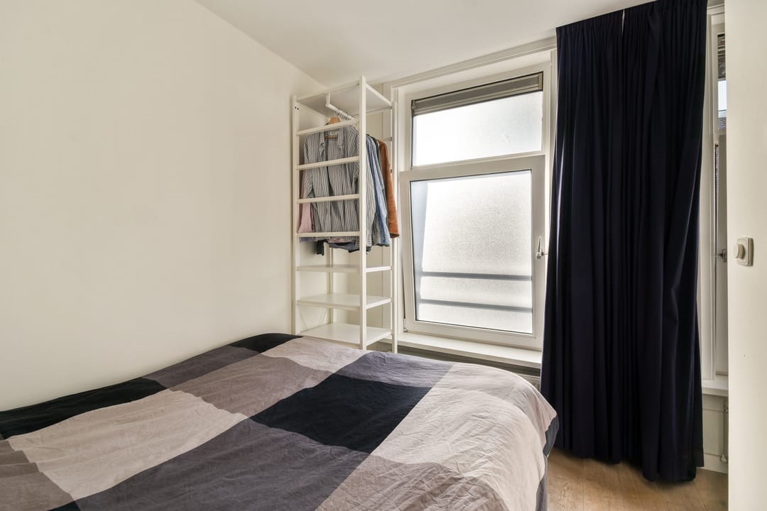 Photo 11 of Jacob van Lennepstraat 31-3A