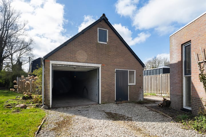 Foto 18 van Rinia van Nautaweg 60