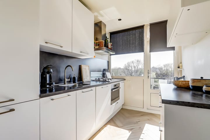 Foto 14 van A.M. de Jongstraat 189