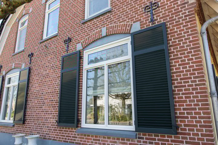 Foto 3 van Pastoor van Sonsbeeckstr 21